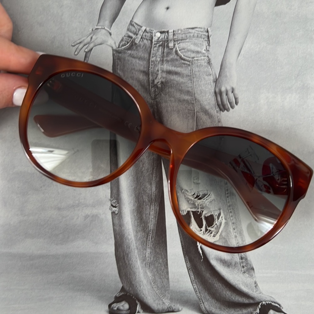GUCCI 54 mm round sunglasses